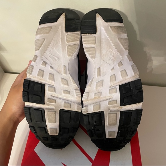 NIKE HUARACHE - Picture 6 of 6